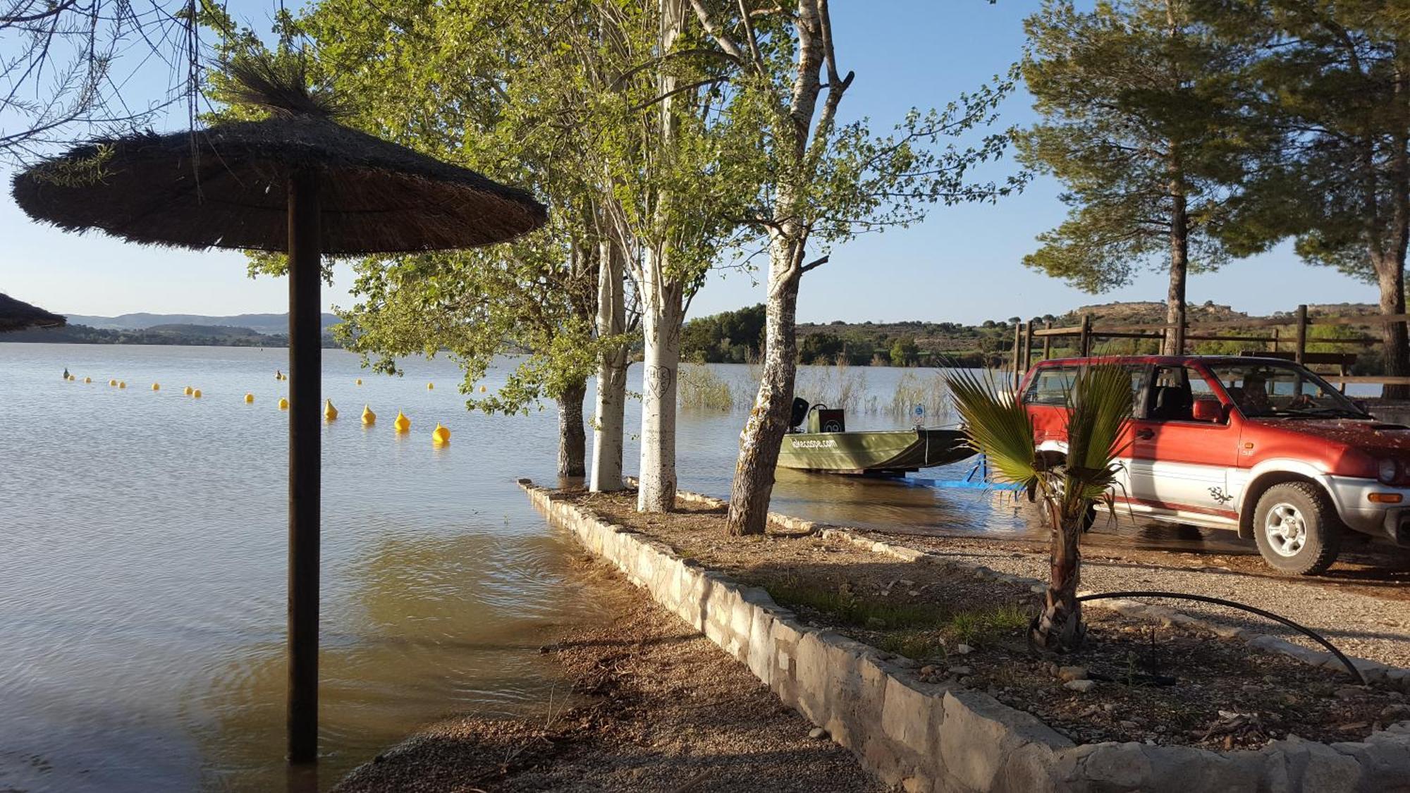 Taiga Lake Caspe Exterior photo
