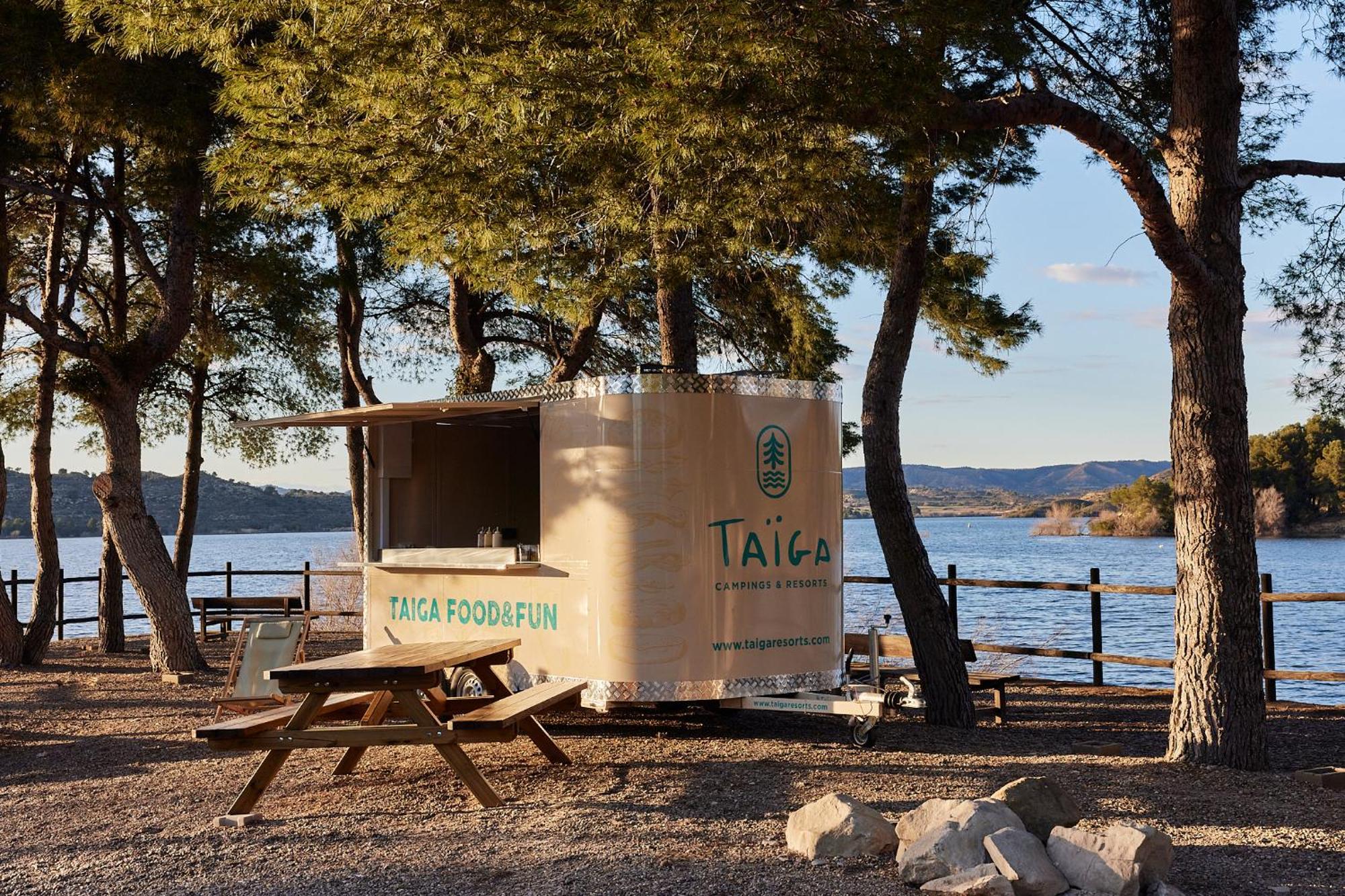 Taiga Lake Caspe Exterior photo